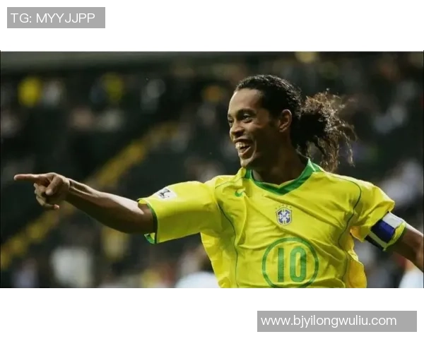 足球明星们对小罗的喜爱与崇拜背后的故事与影响